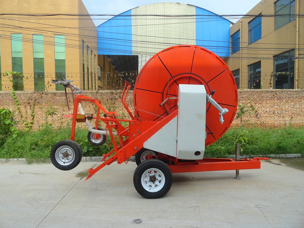 JP75/300绞盘式喷灌机