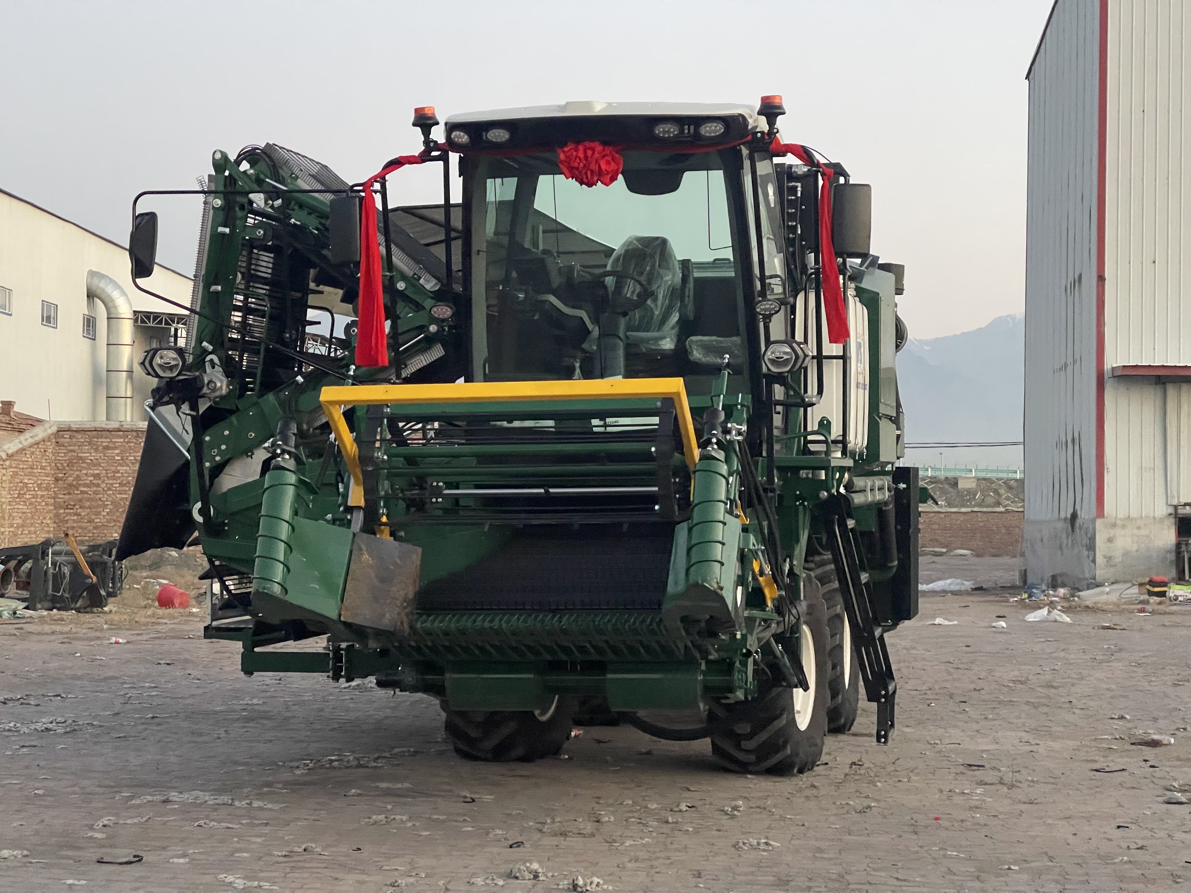 FQSHJ-1番茄收获机