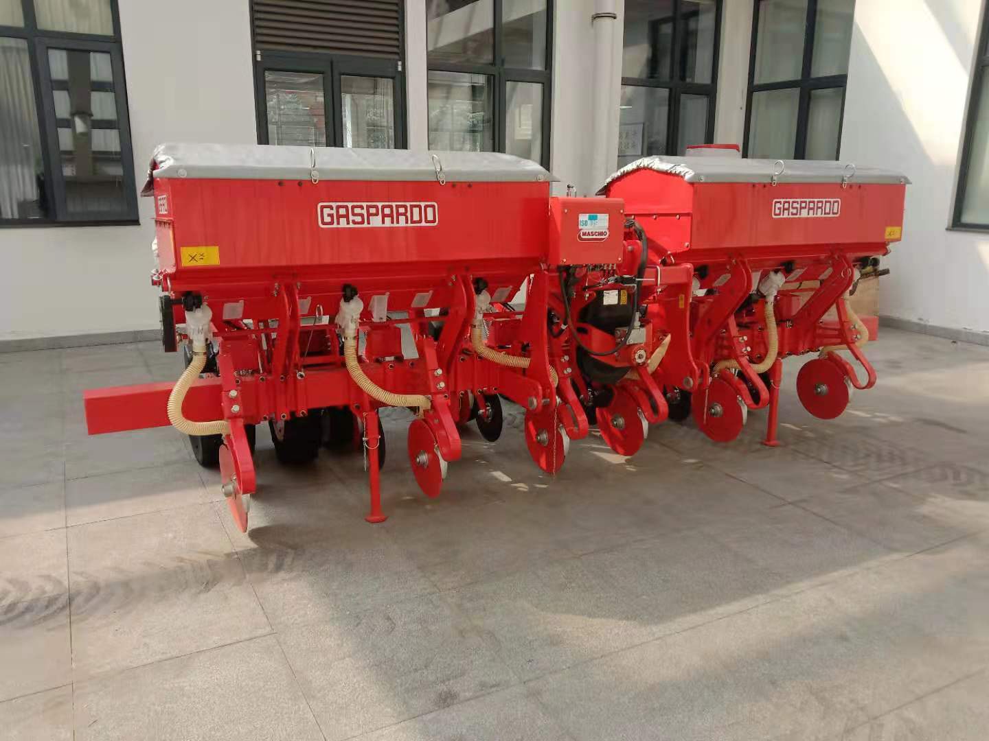 MT ISOTRONIC 6R精量播种机