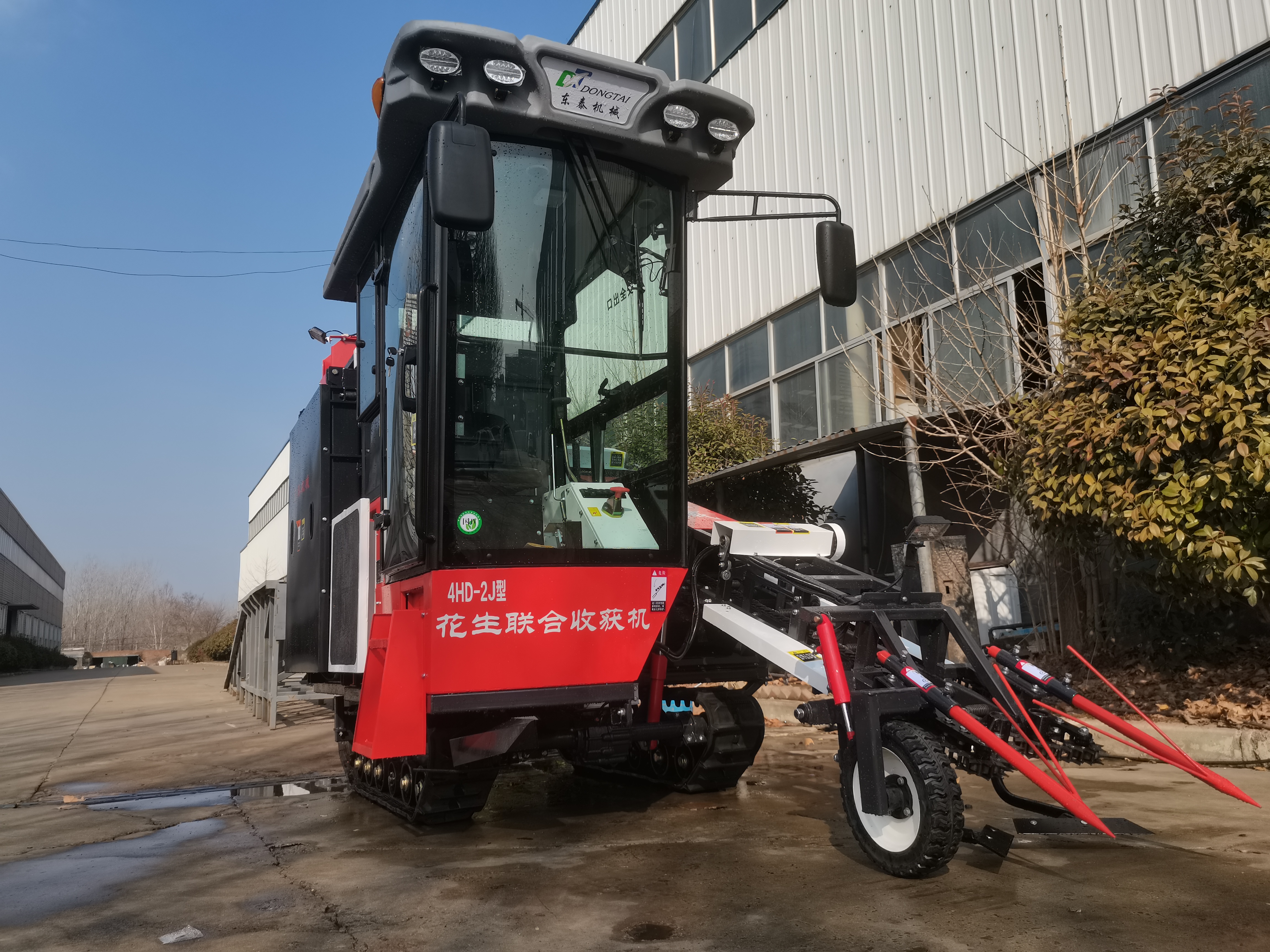 4HD-2J花生联合收获机