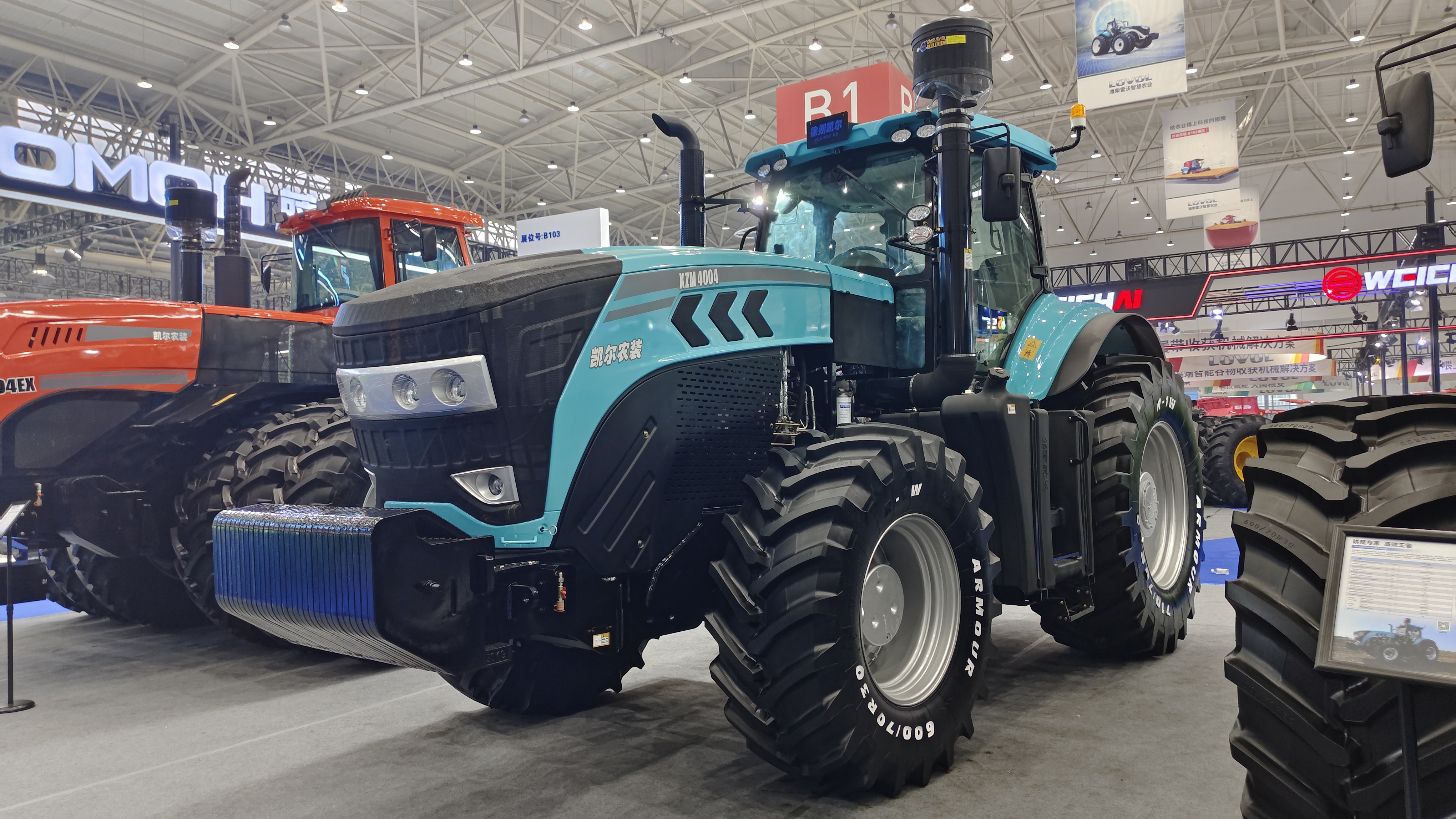 XZM3804智慧农机拖拉机 XZM3804