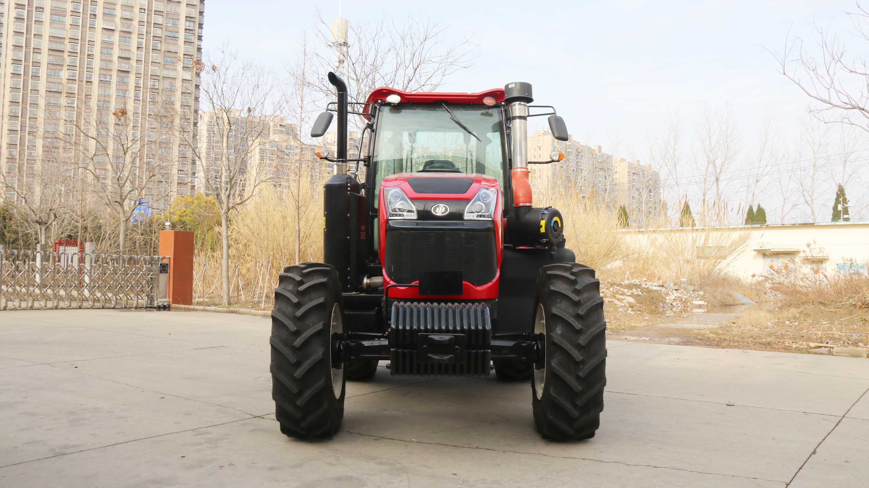 YR2204轮式拖拉机