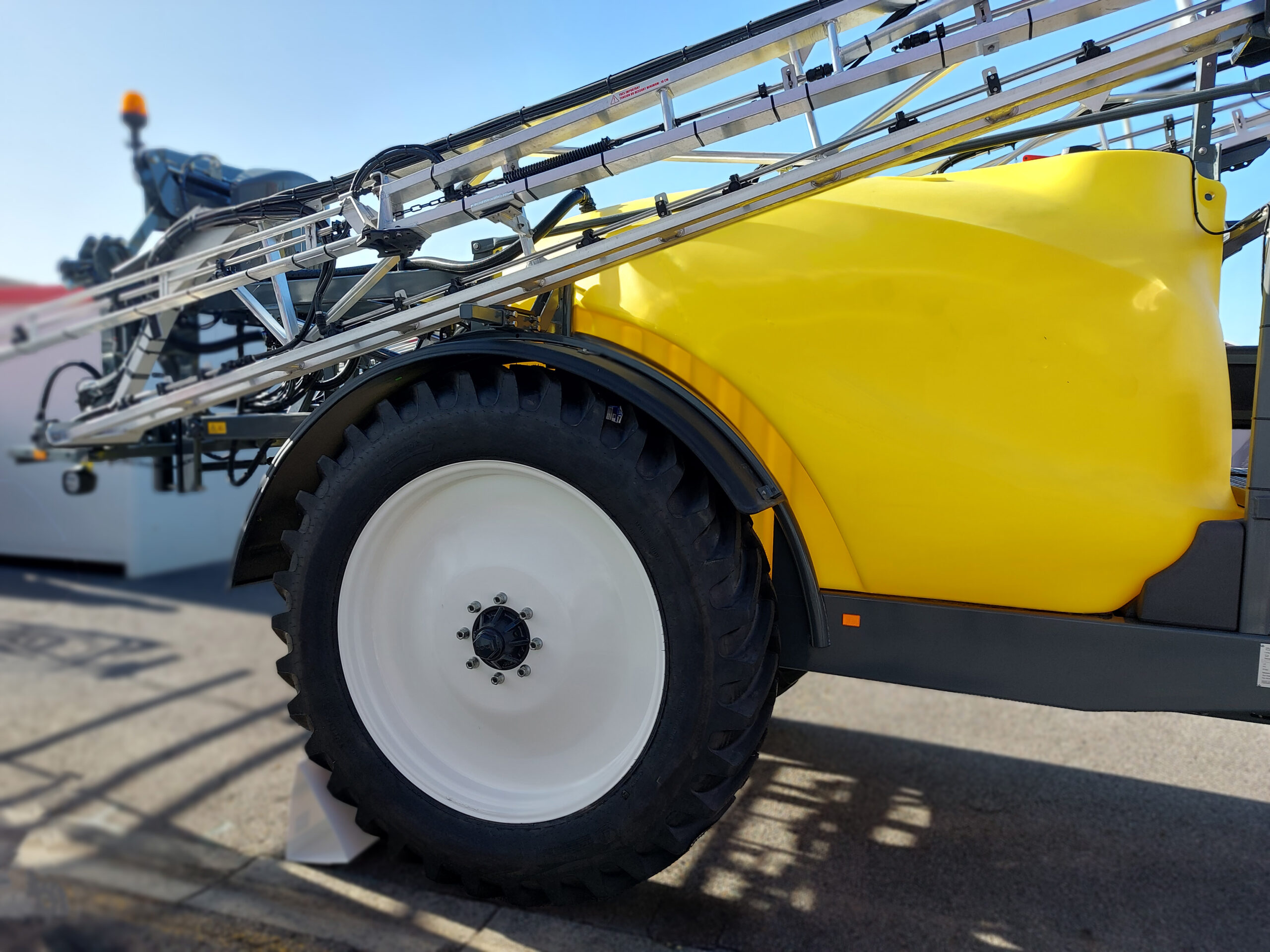 AXLE BOGIE重载轮胎轮毂车桥