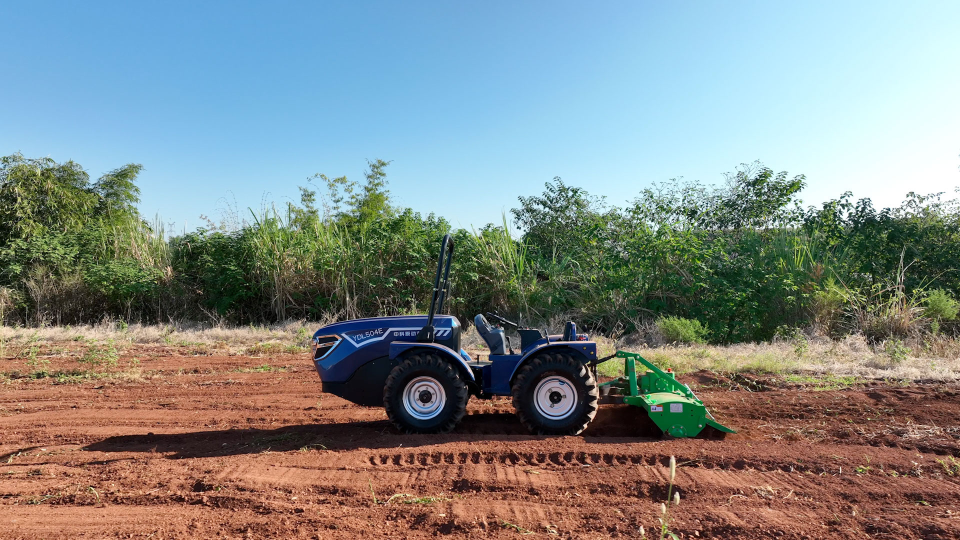 504AET中科原动力丘陵山地纯电拖拉机