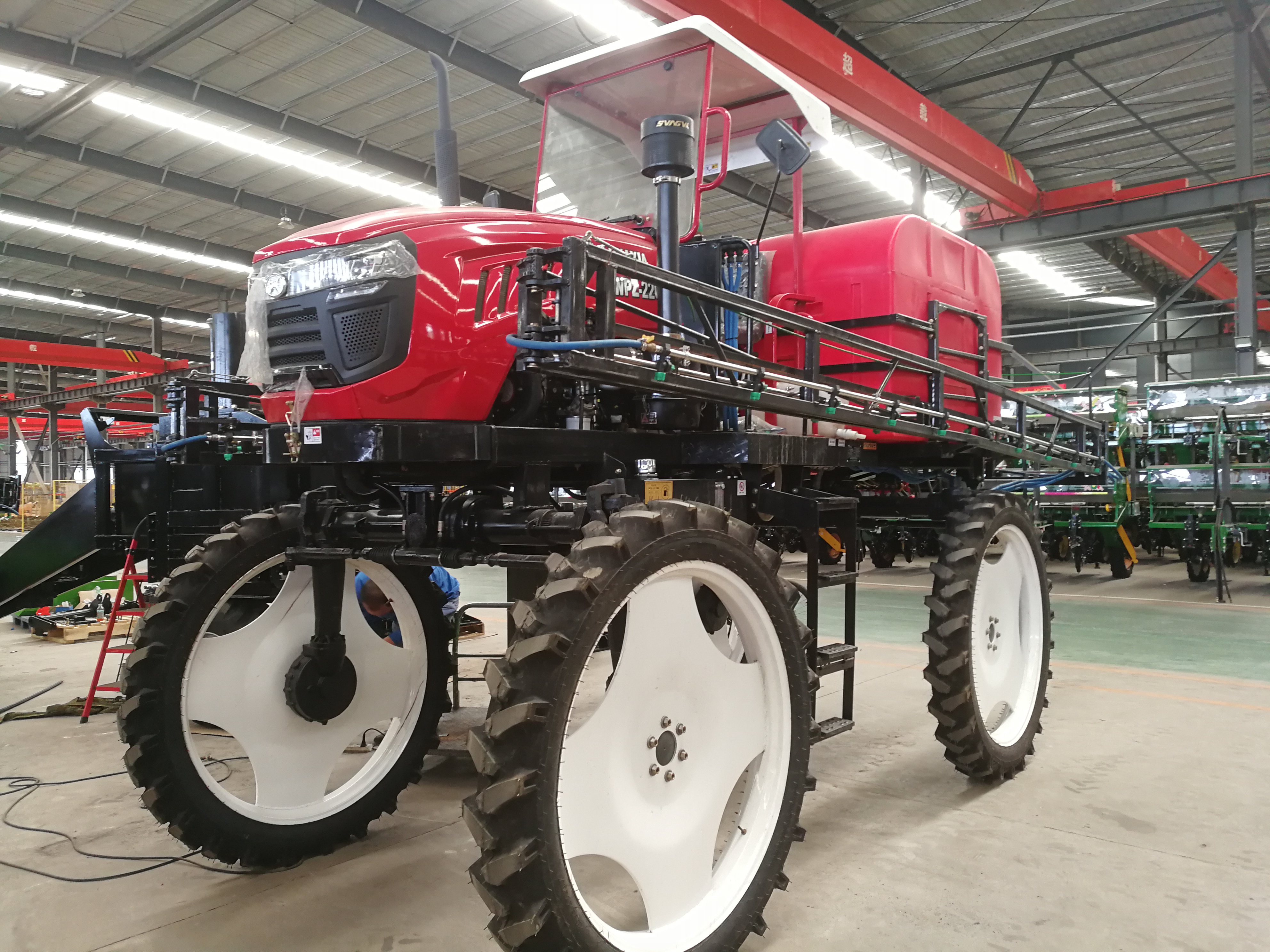 3WPZ-2200喷杆喷雾机