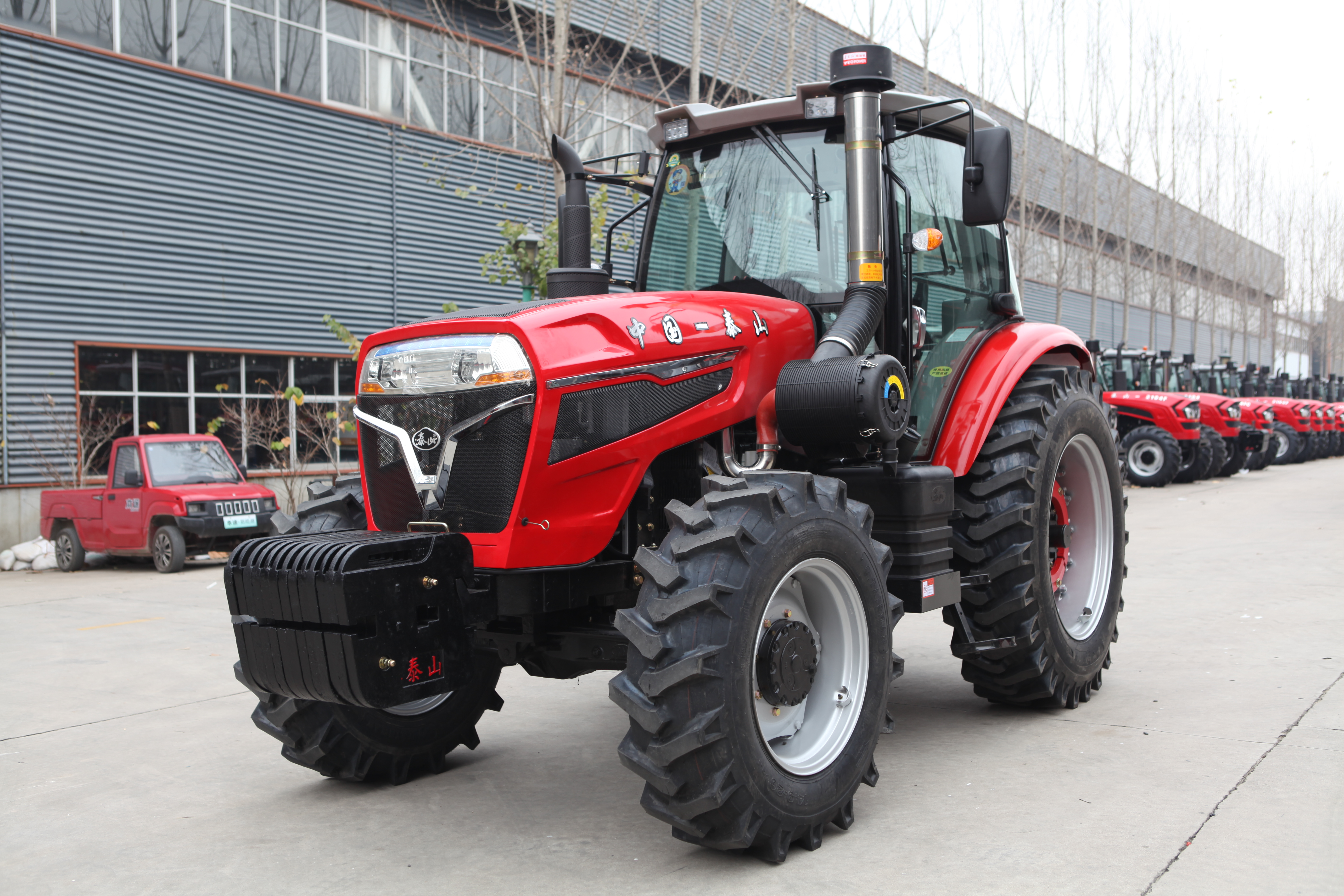 泰山-1404拖拉机