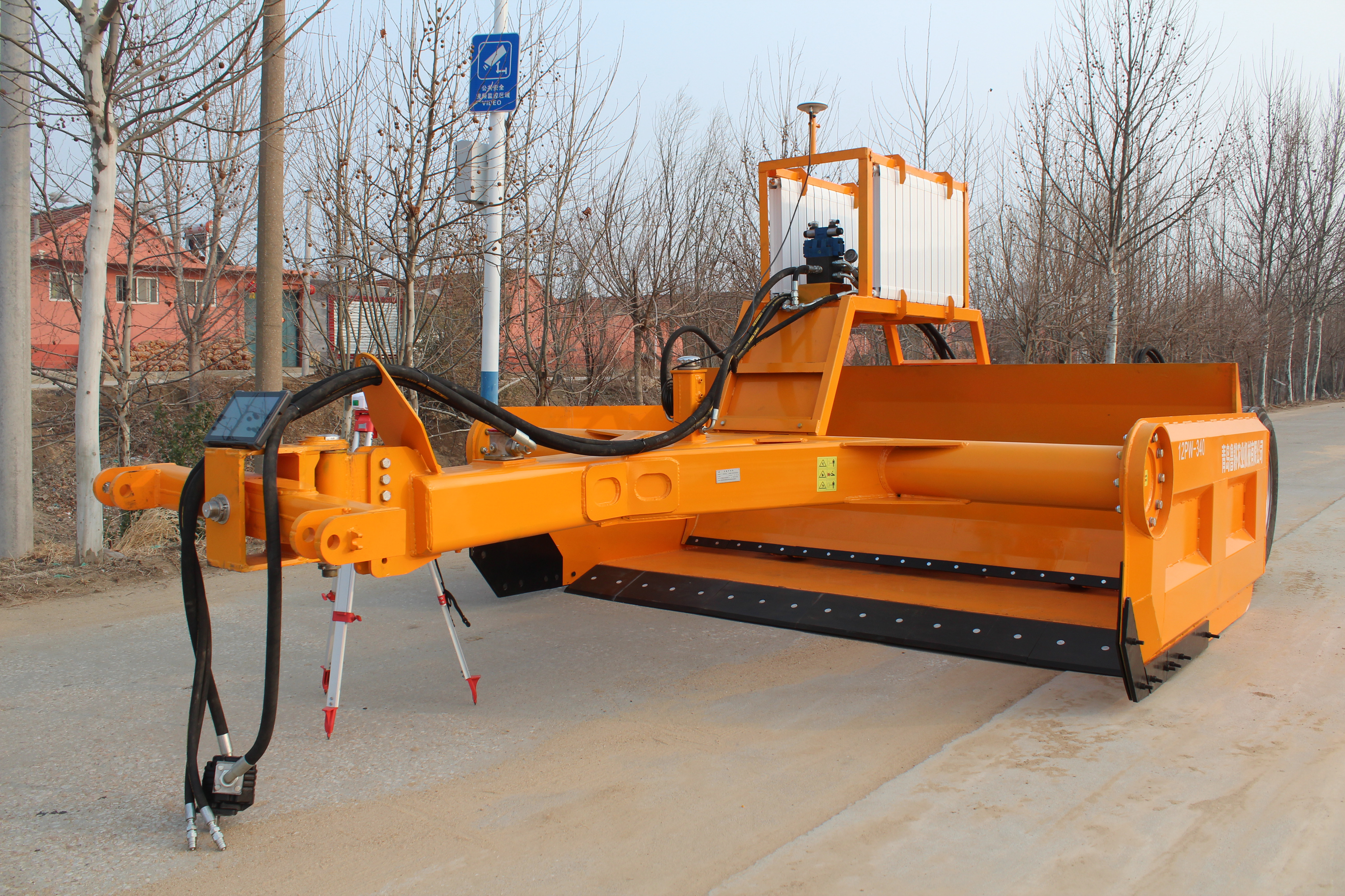 12PW-340卫星平地机