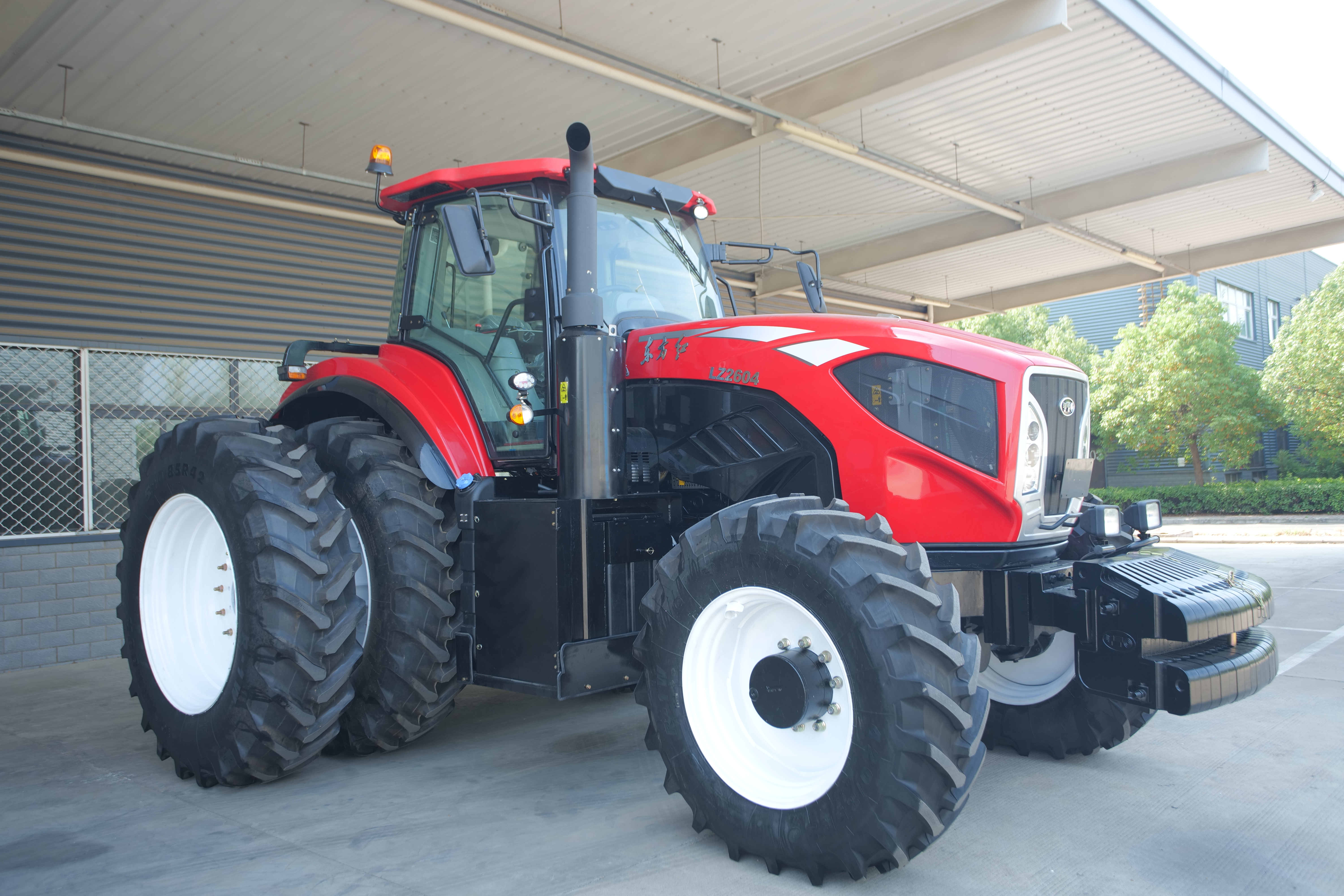 LZ2604拖拉机