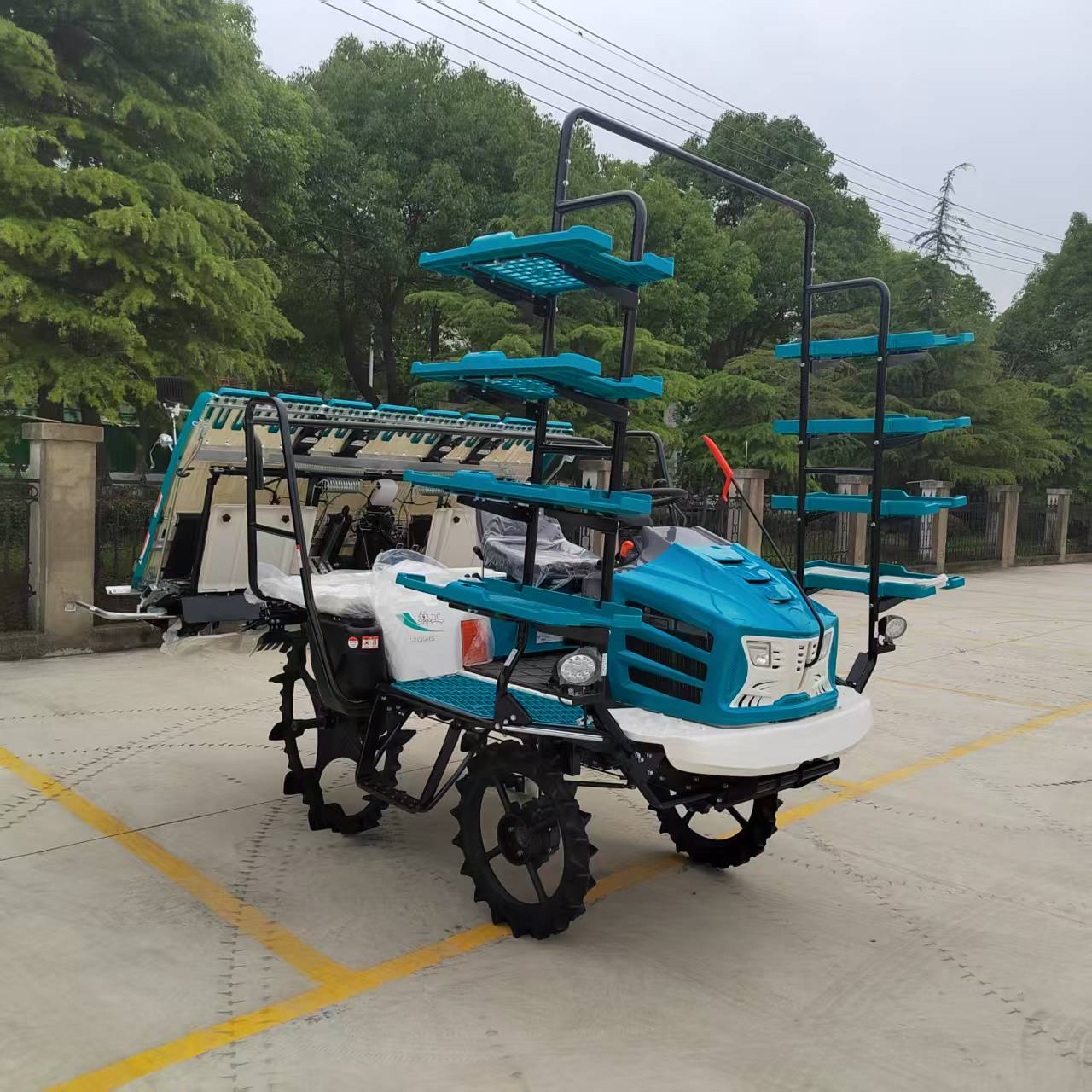 2ZG-6D2高速乘坐式水稻插秧机