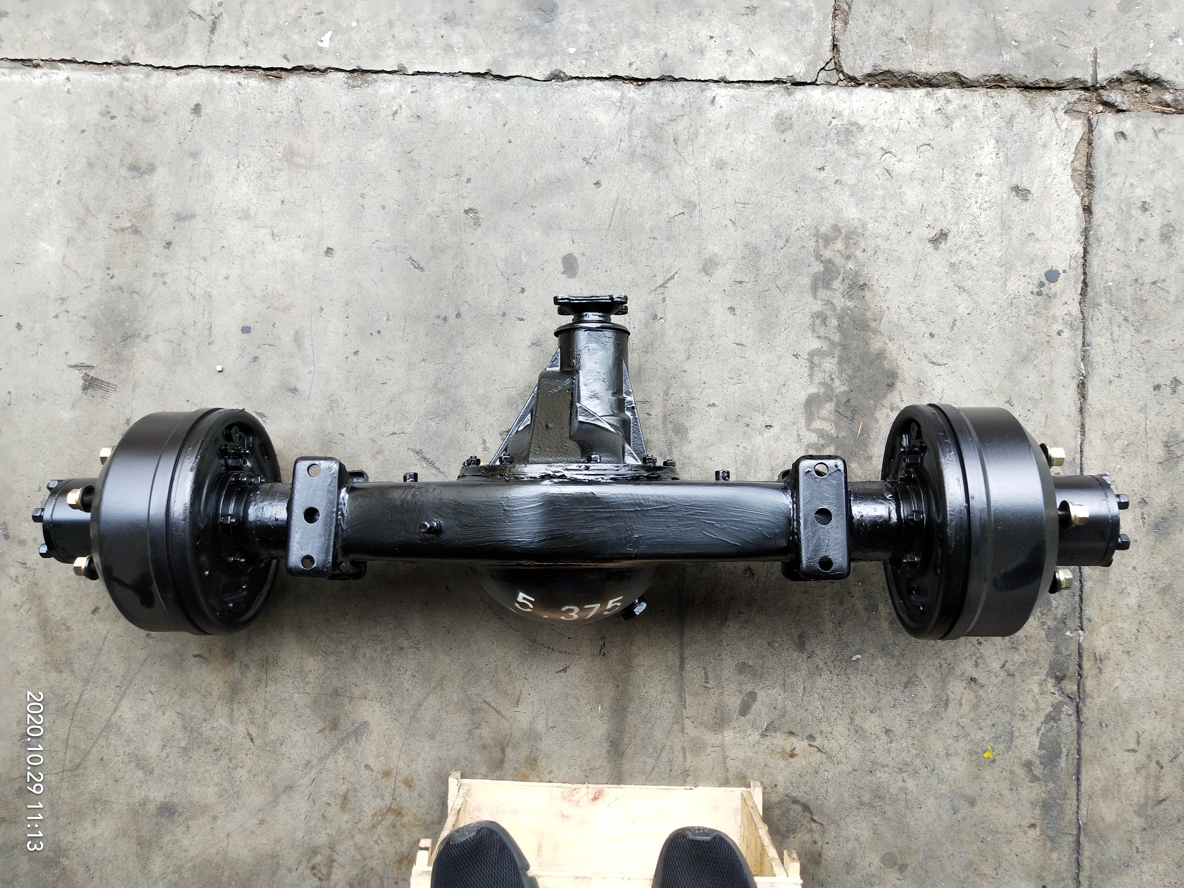 1028后驱动桥总成