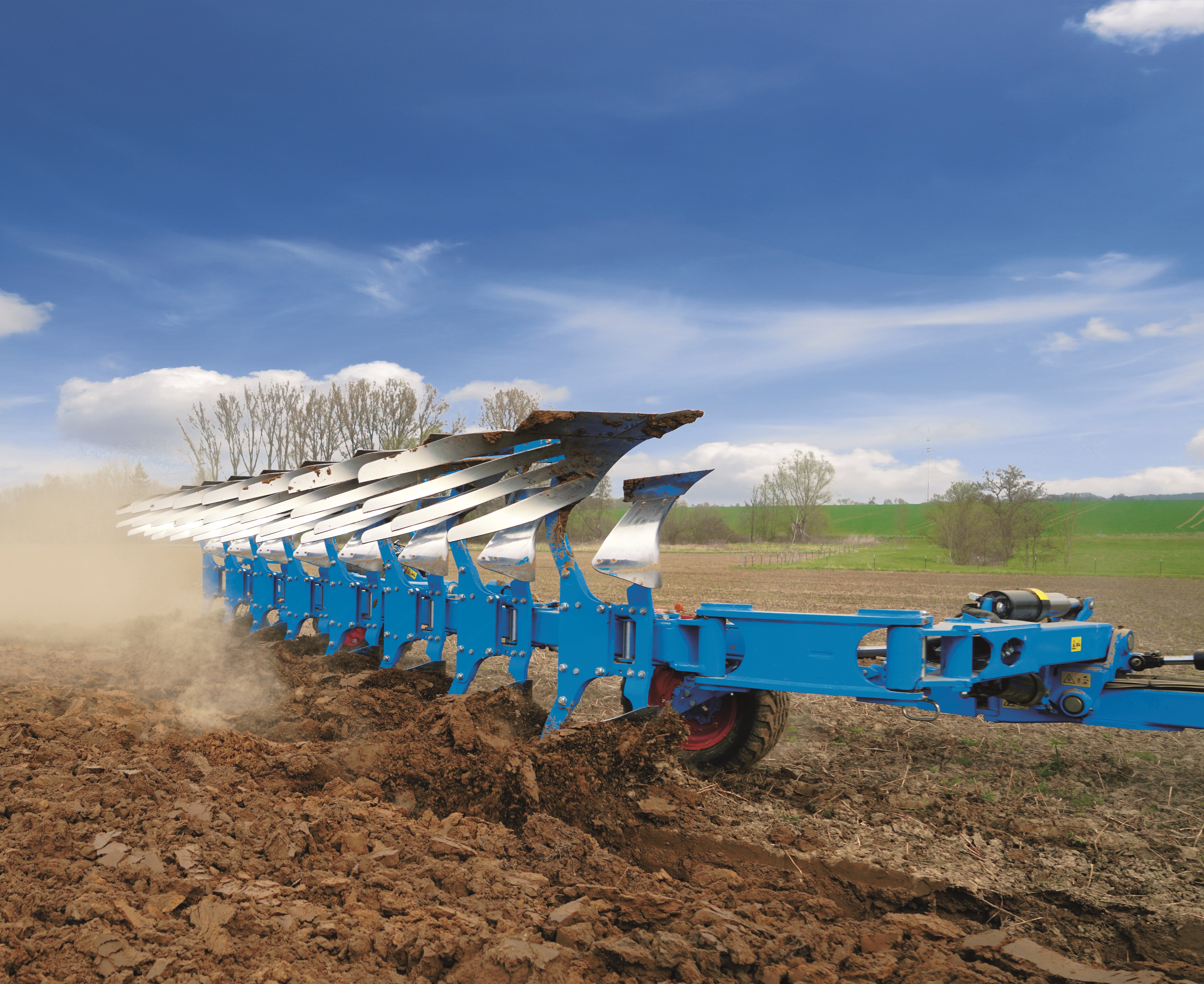 Diamant 16 6+1 液压翻转犁