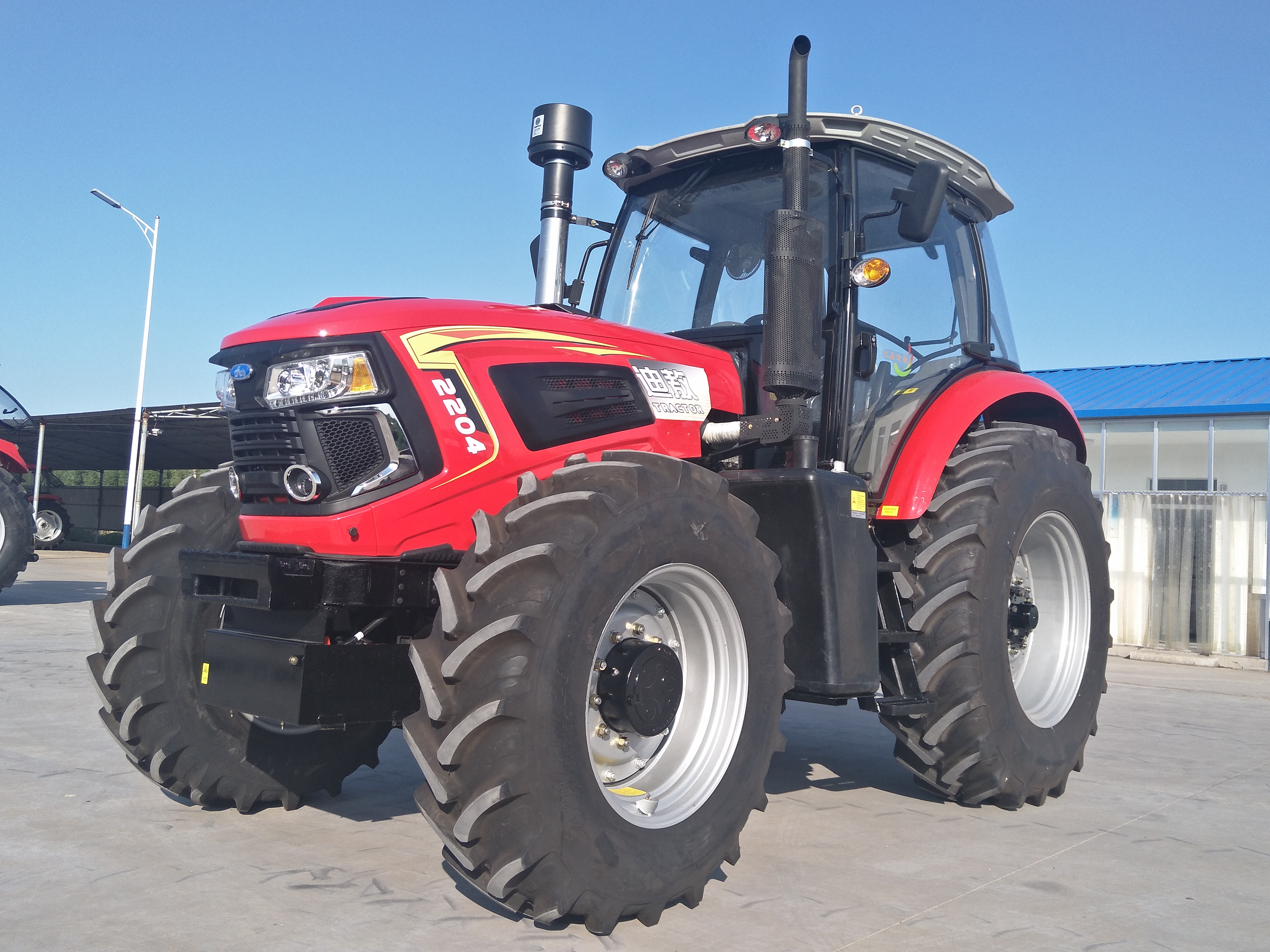 YJ-2204轮式拖拉机