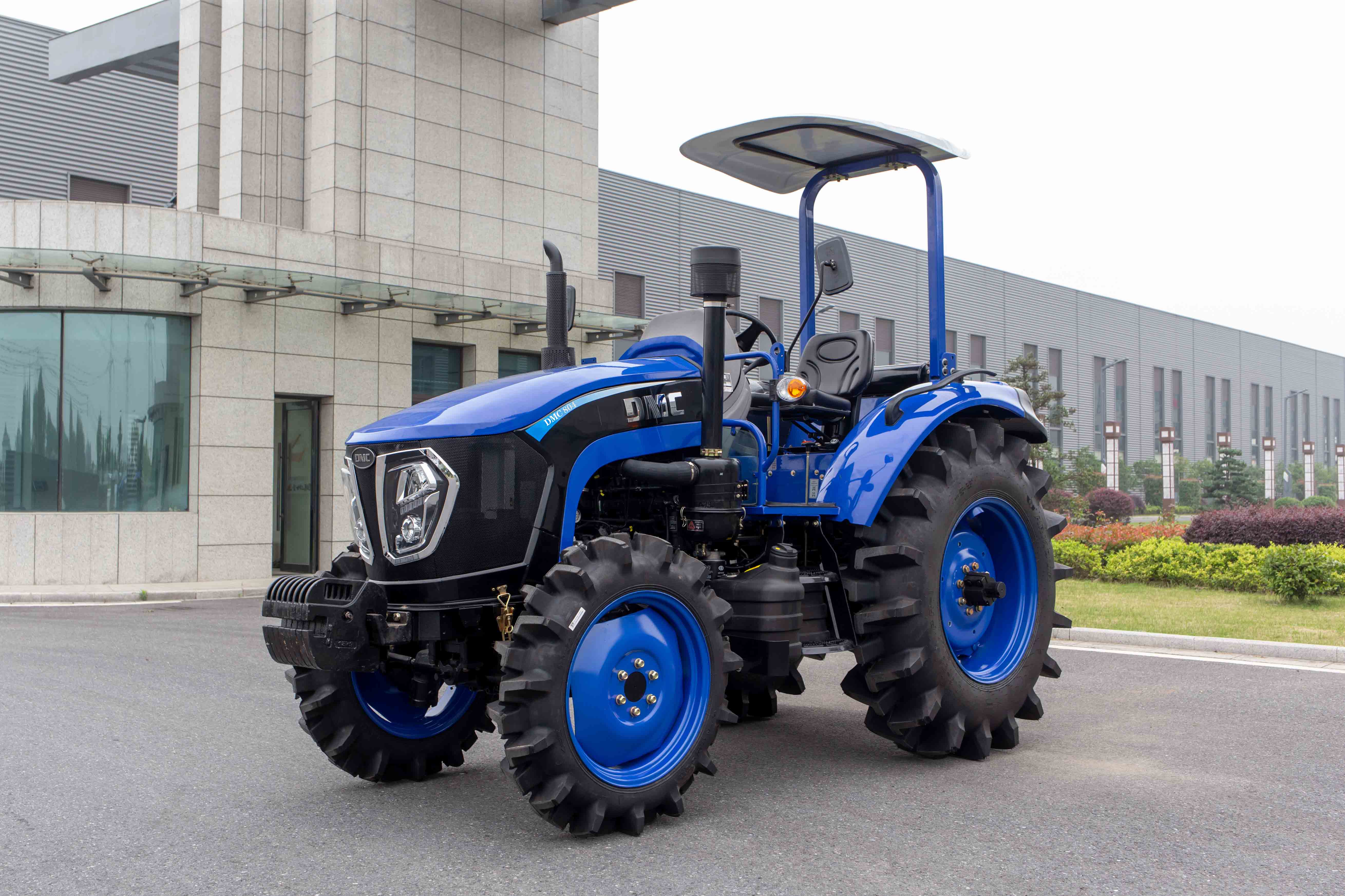DMC804轮式拖拉机