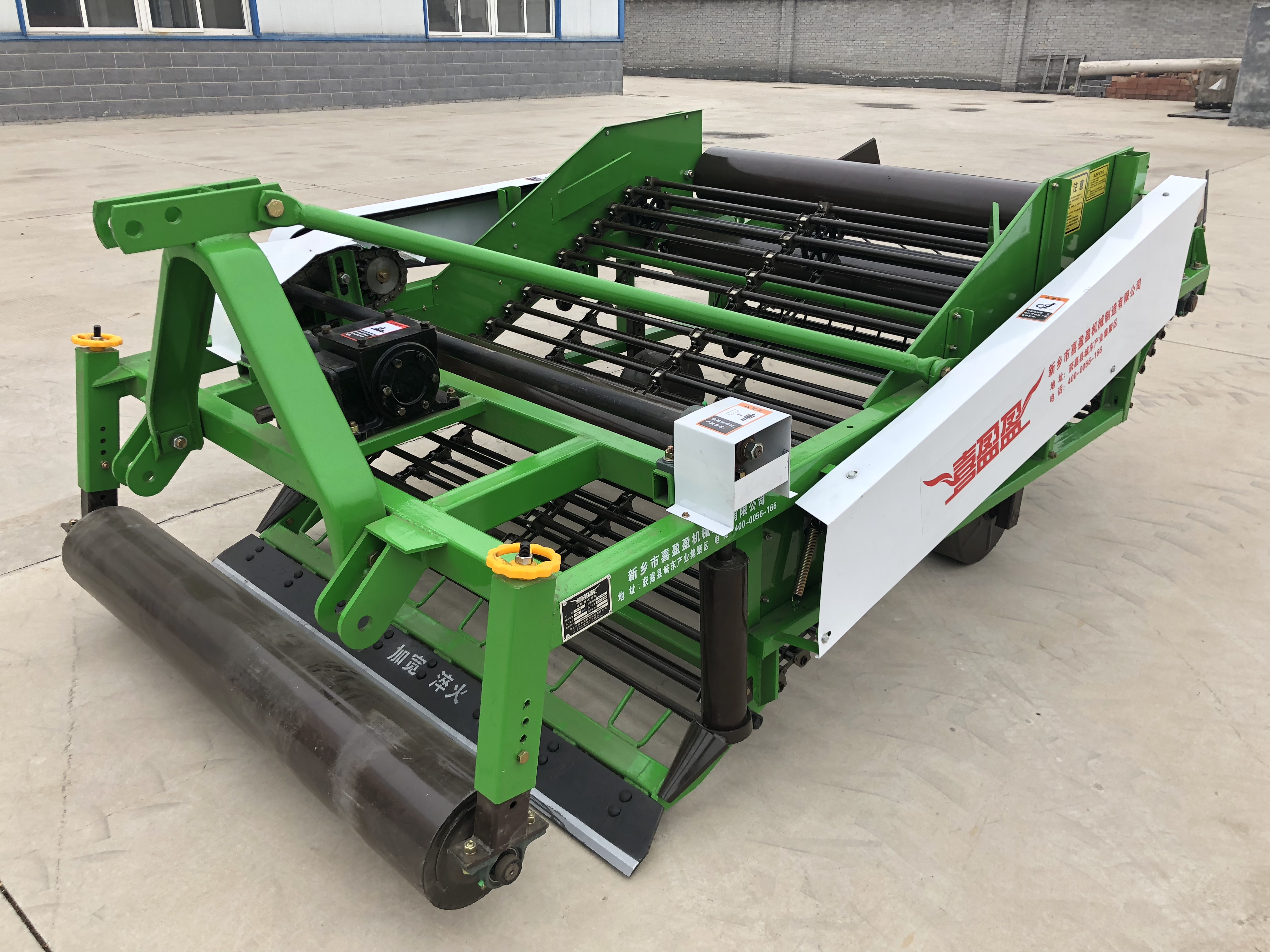 4H-165花生收获机