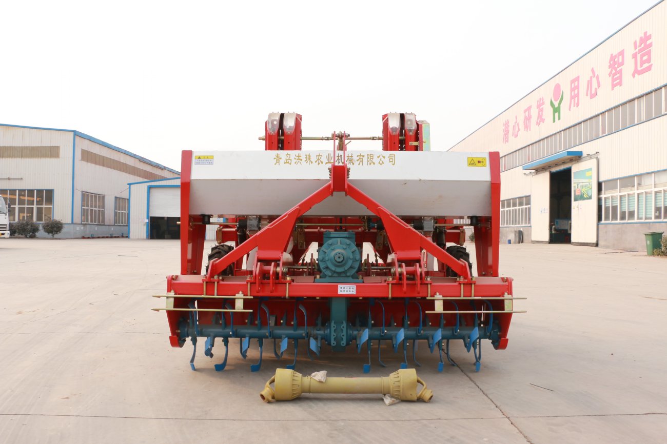 2CM-2/4马铃薯种植机