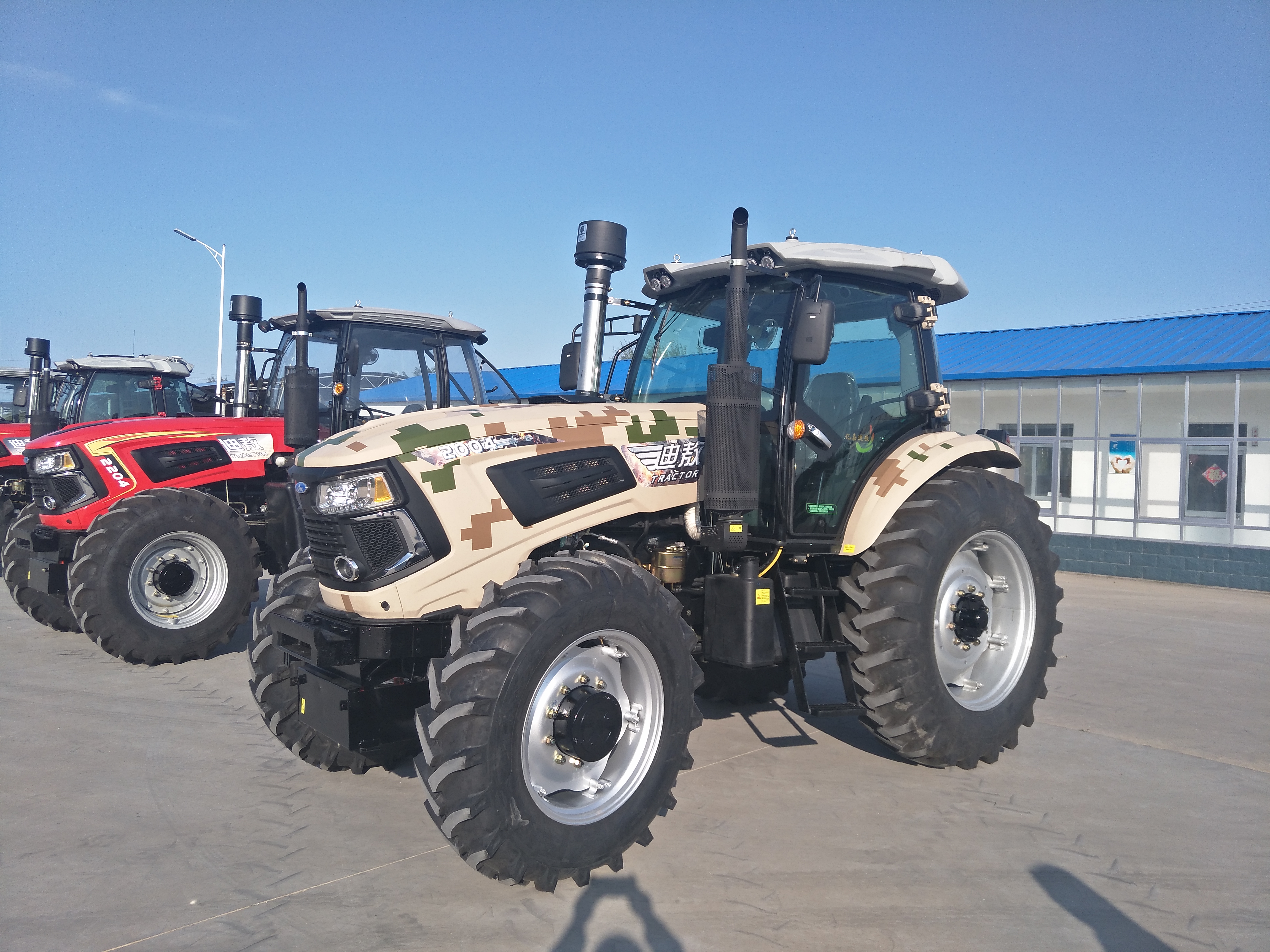 YJ-2004轮式拖拉机