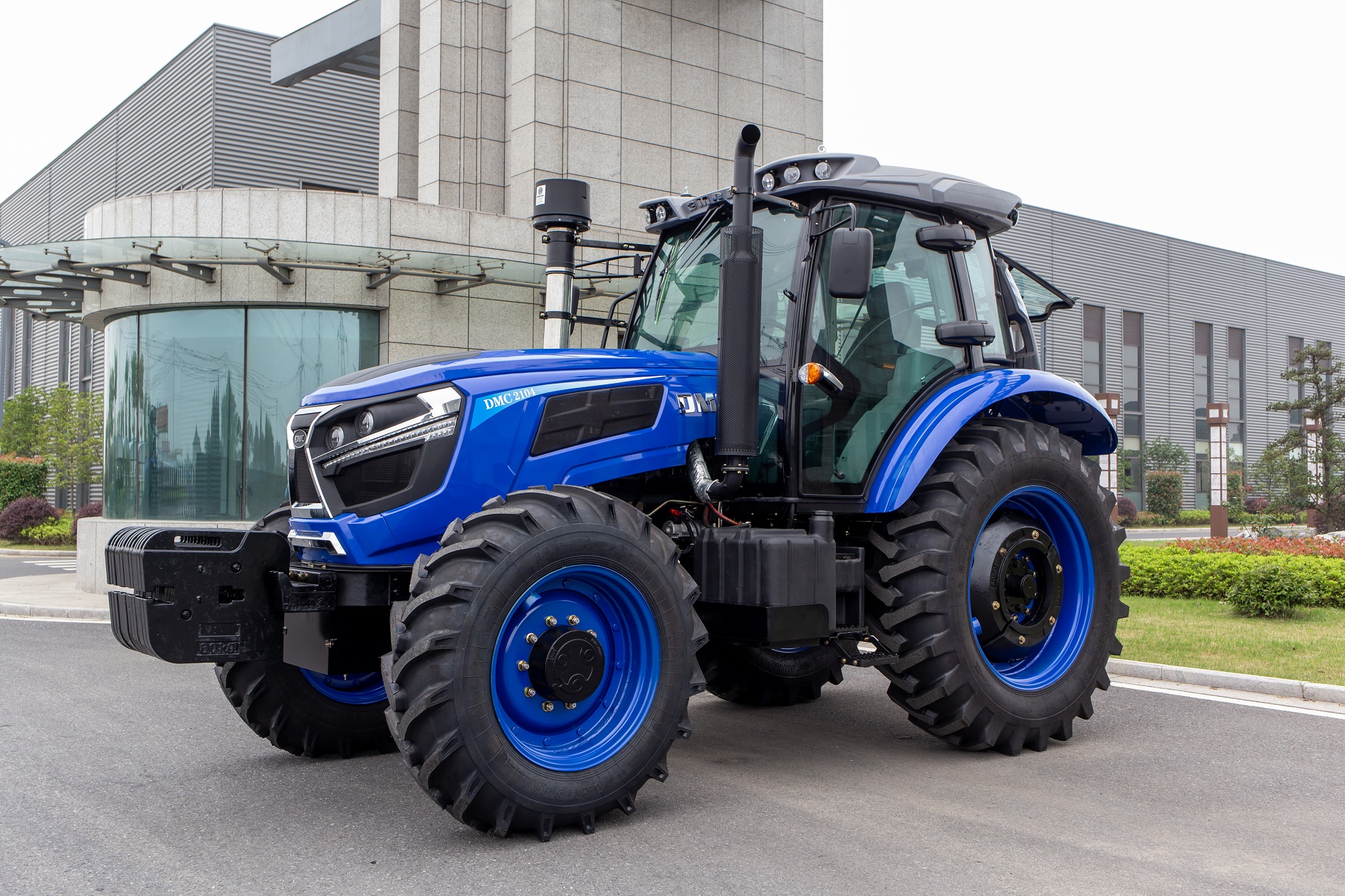 DMC2104轮式拖拉机