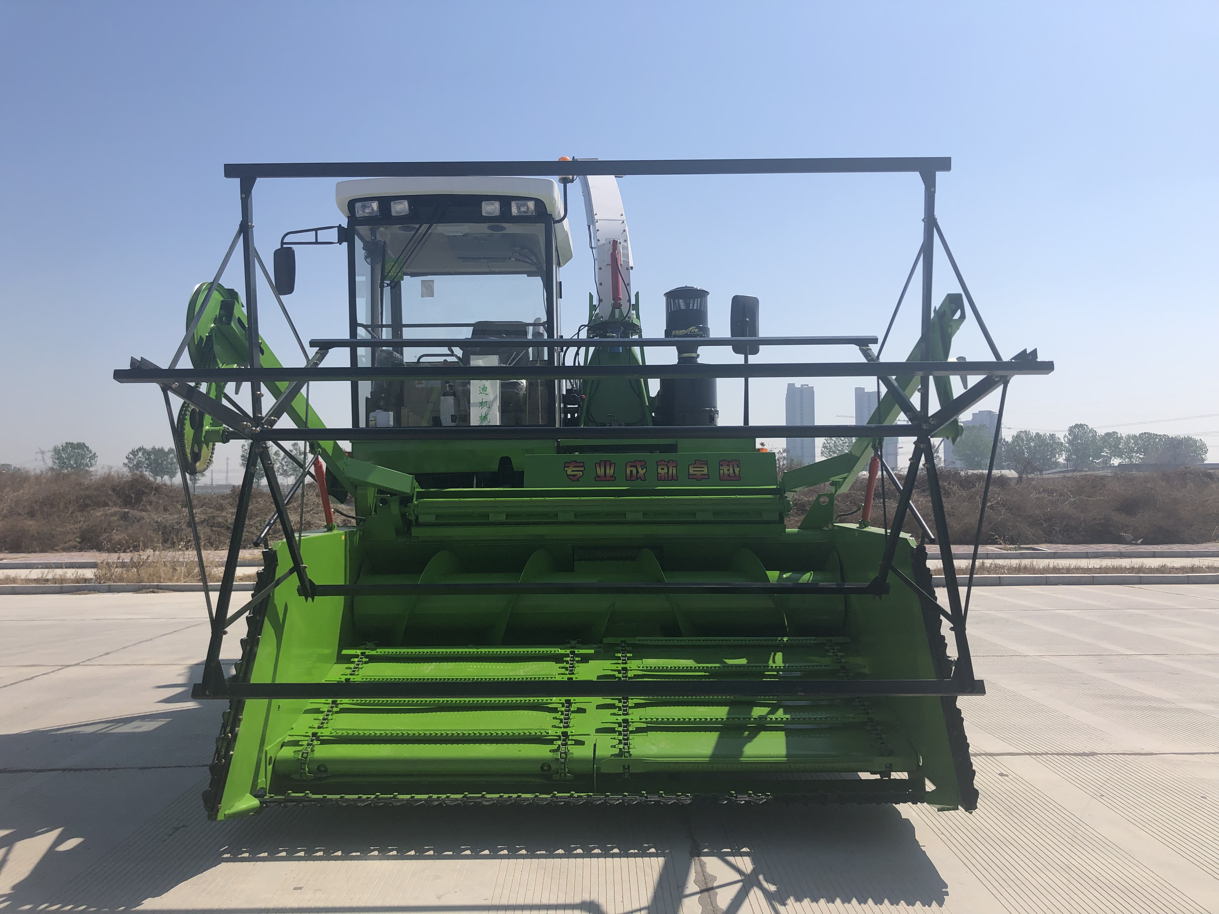 9QZ-2900B自走式青饲料收获机