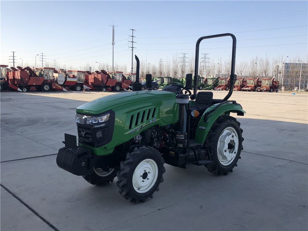 TNI604轮式拖拉机