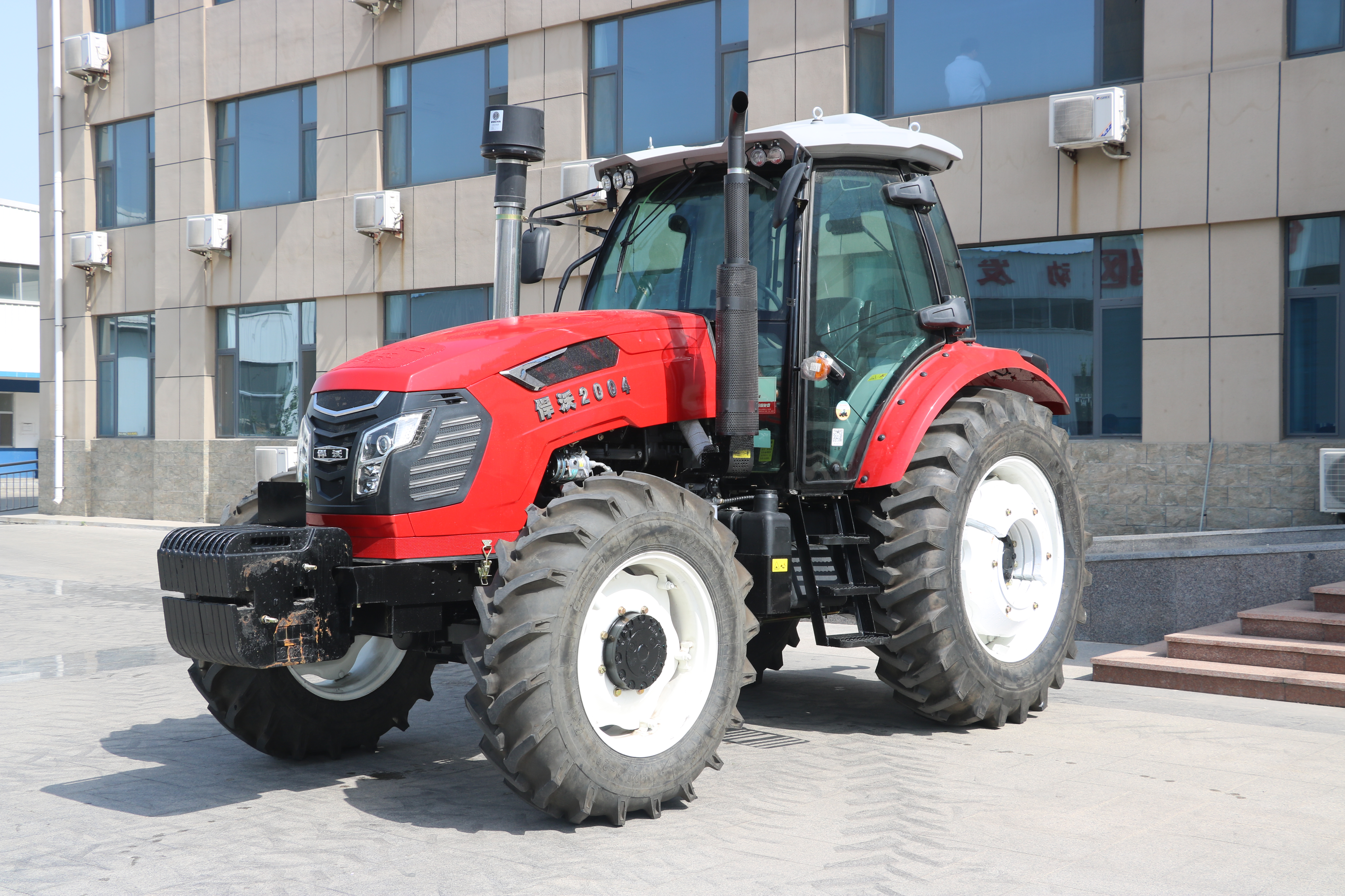 2004拖拉机
