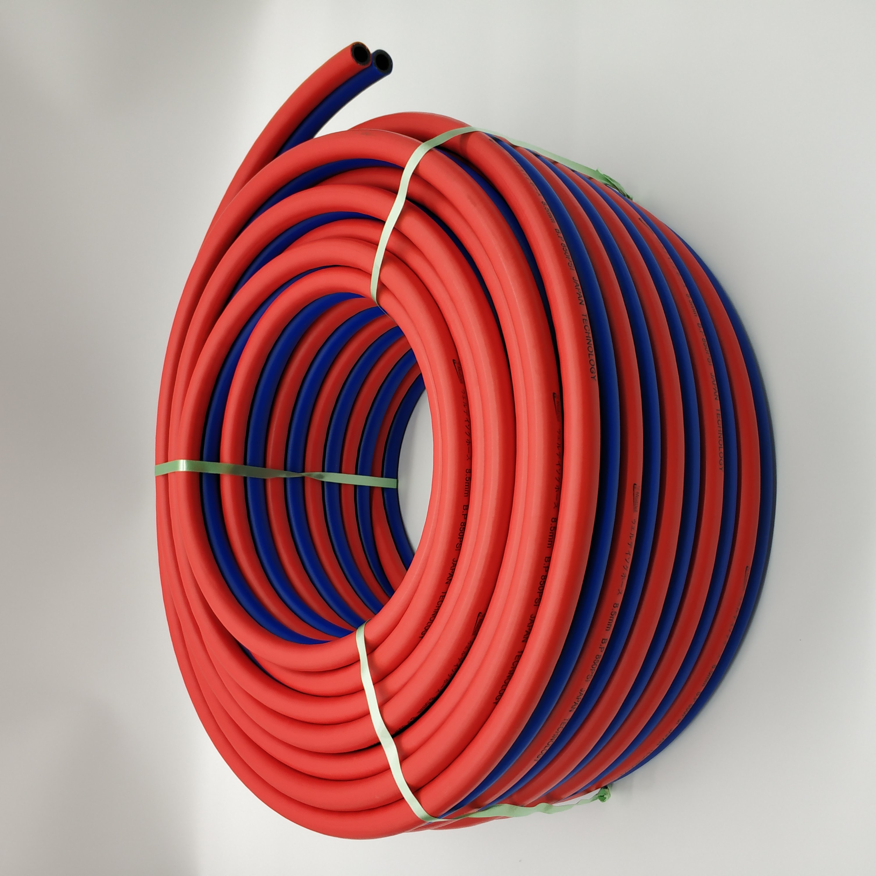 密编织，三胶两线高压喷雾管