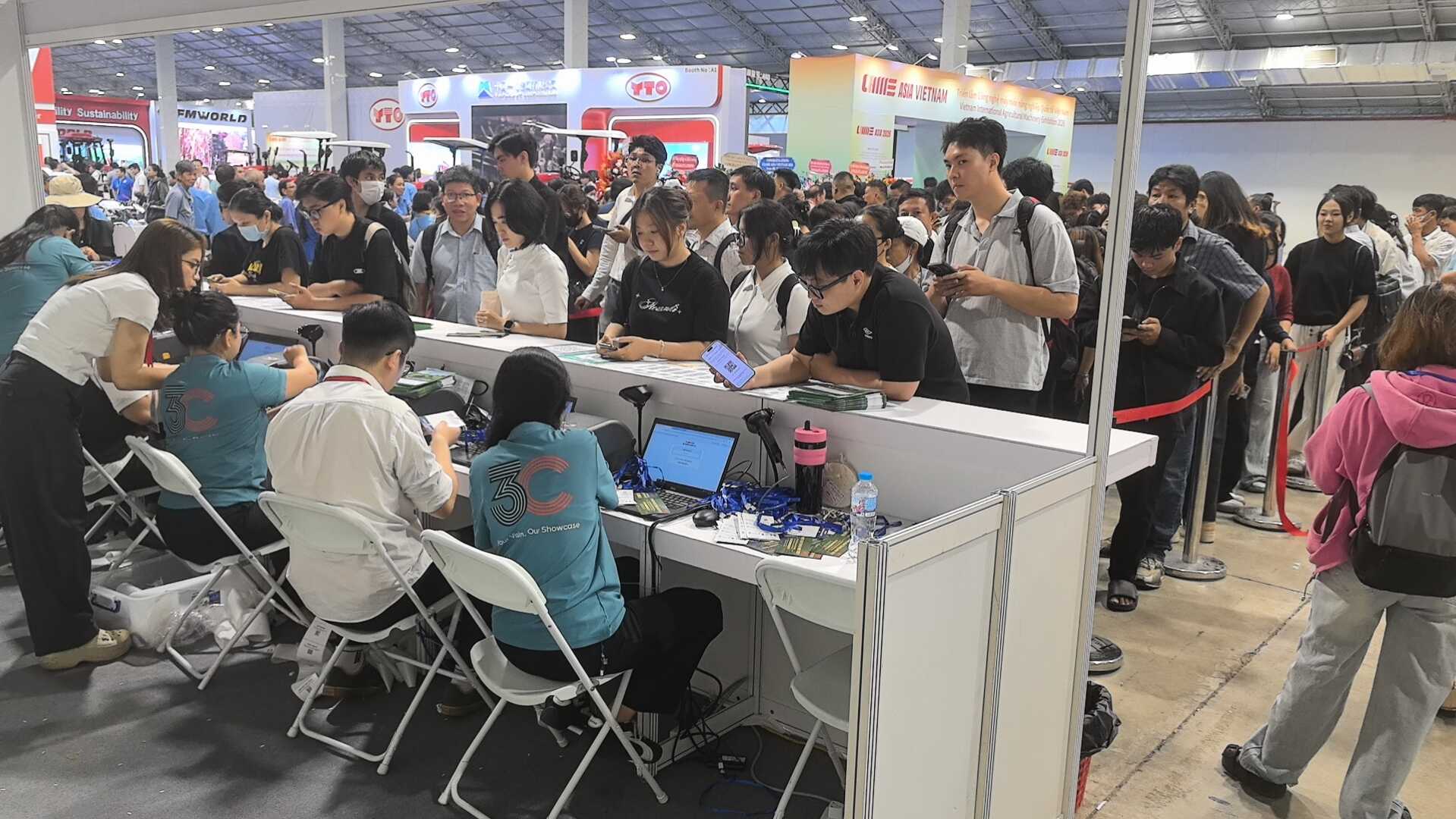Exhibition Highlight